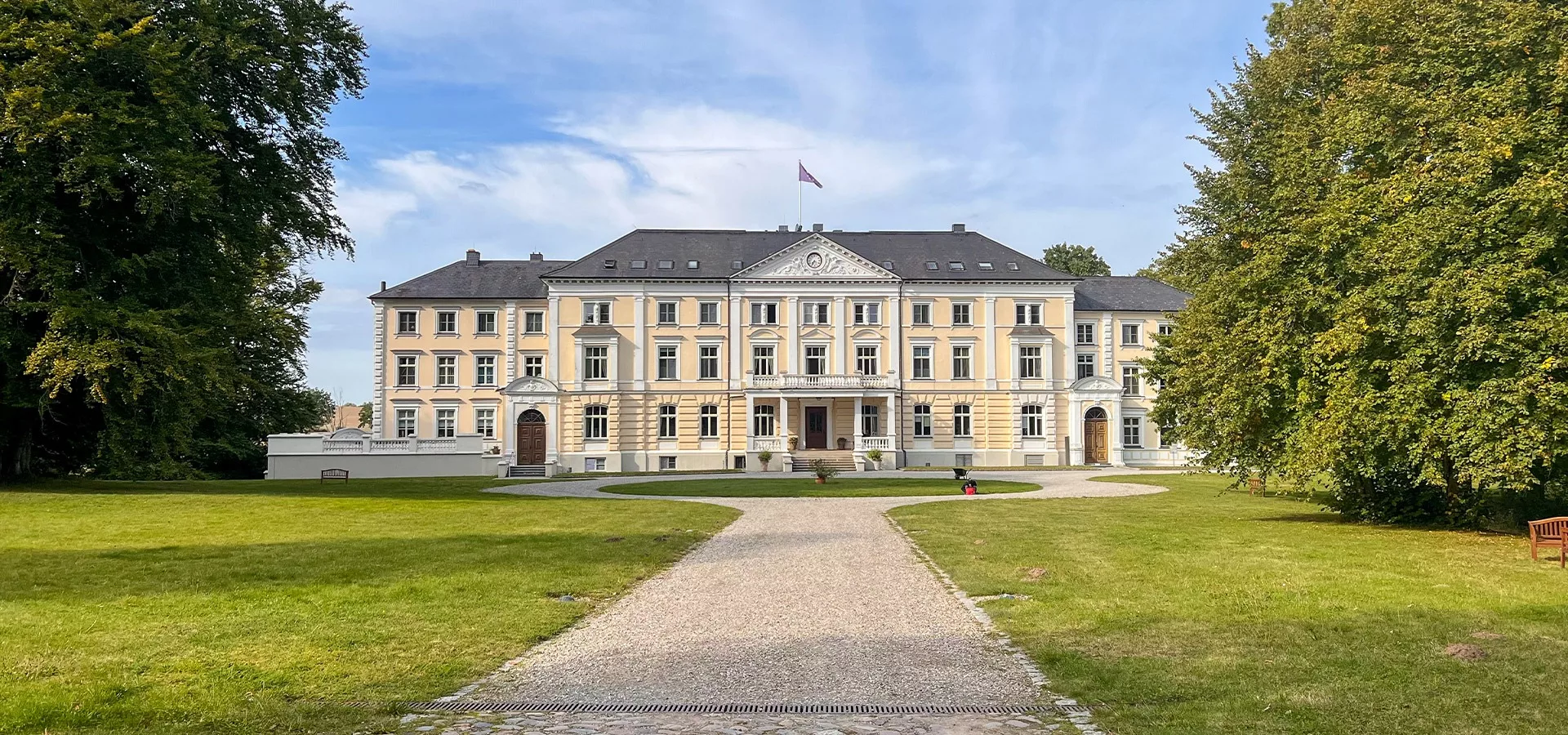 Herrenhaus | Schloss Lütgenhof © Historische Häuser | Alte Häuser