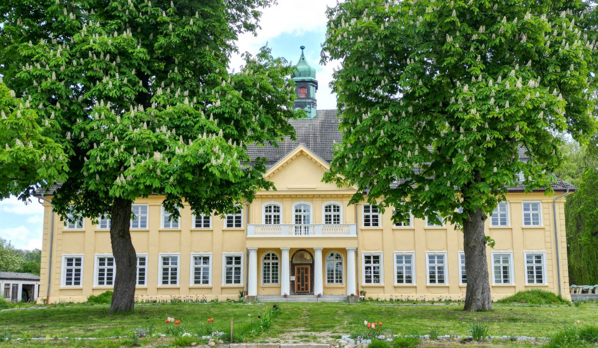 Gutshaus | Schloss Lübzin © Historische Häuser | Alte Häuser