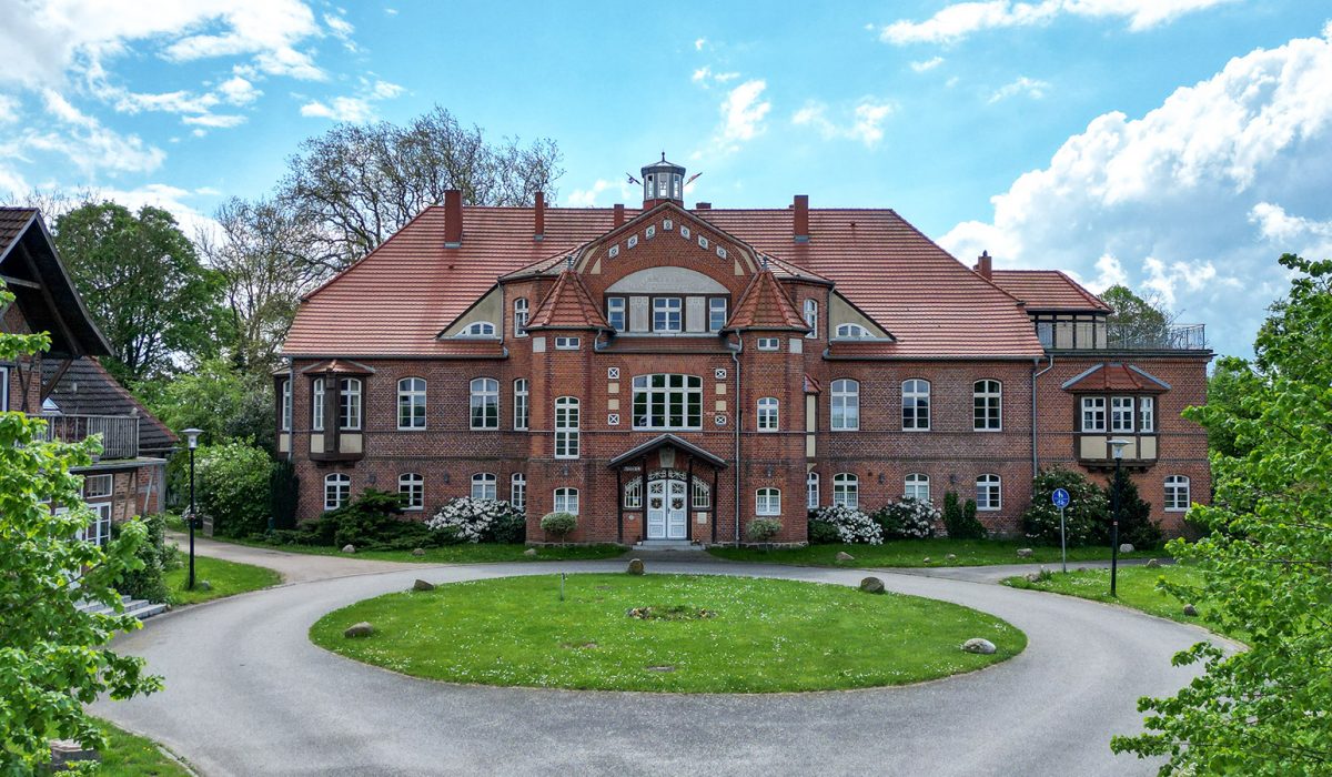 Gutshaus | Schloss Pütnitz © Historische Häuser