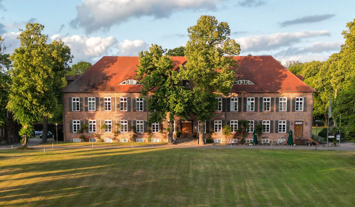 Gutshaus | Herrenhaus Ludorf @ Historische Häuser