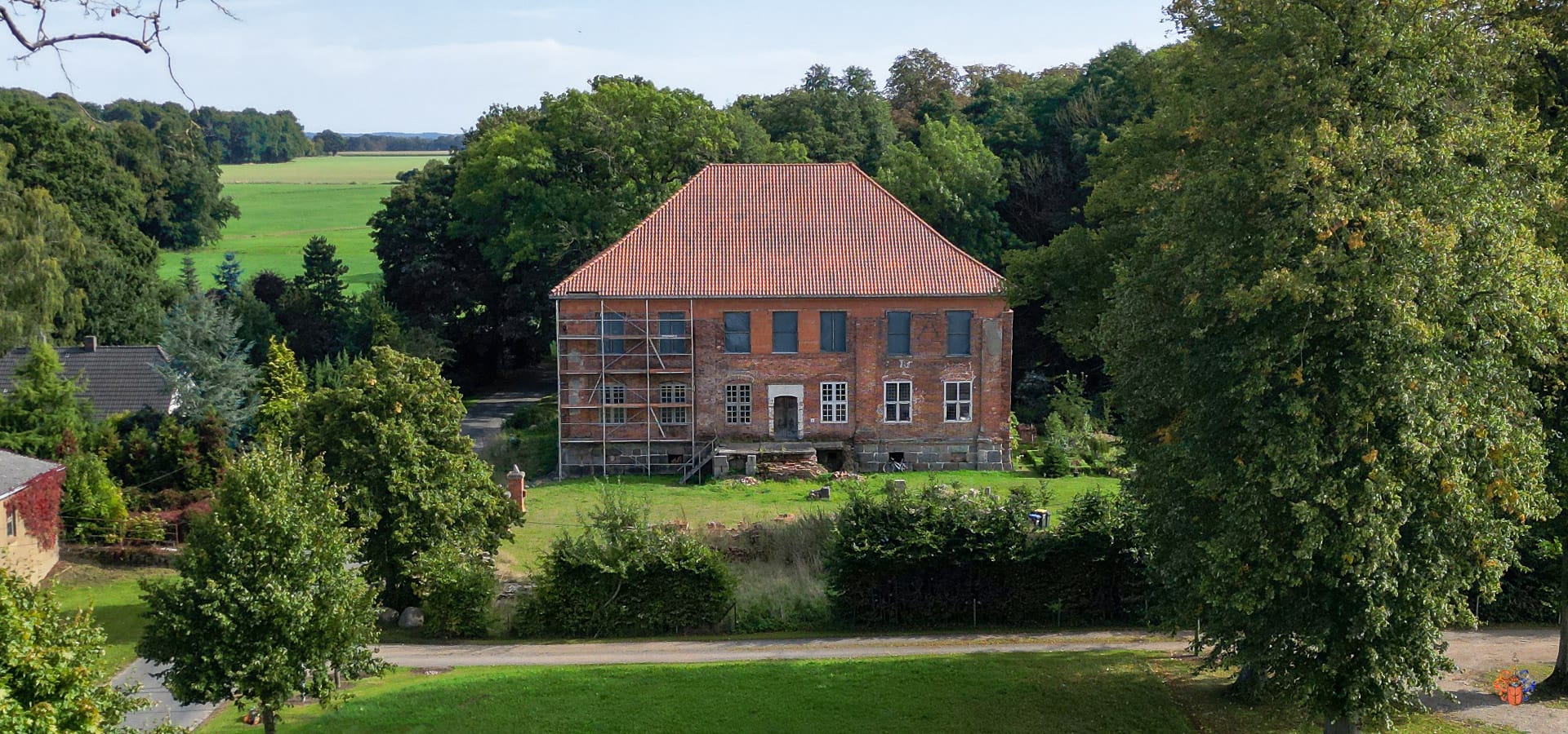 Herrenhaus Goldenbow @ Historische Häuser